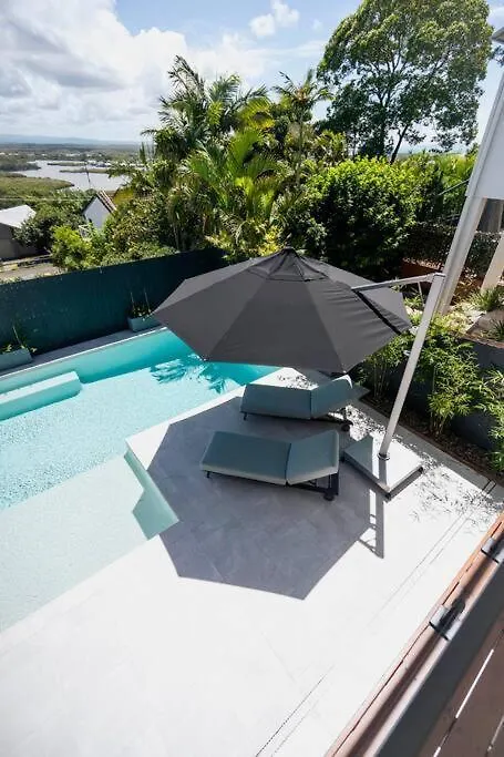 Sunset Lagoon ~ Noosa Luxury With Stunning Views 0*,