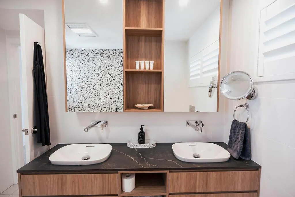 Dom wakacyjny Sunset Lagoon ~ Noosa Luxury With Stunning Views
