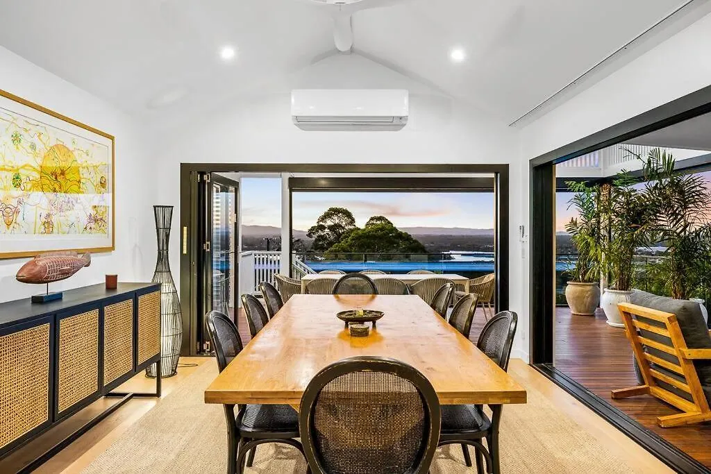 Dom wakacyjny Sunset Lagoon ~ Noosa Luxury With Stunning Views