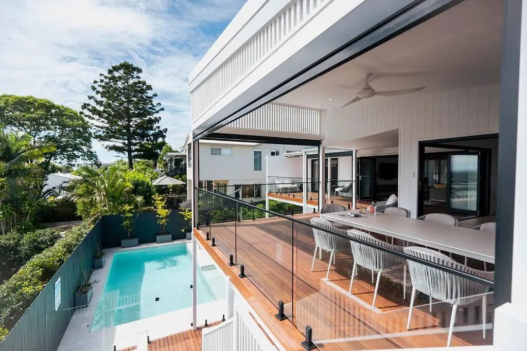 Dom wakacyjny Sunset Lagoon ~ Noosa Luxury With Stunning Views